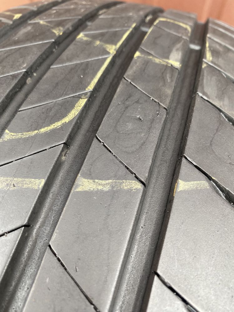 Opona 235/55r18 Bridgestone Turanza T005