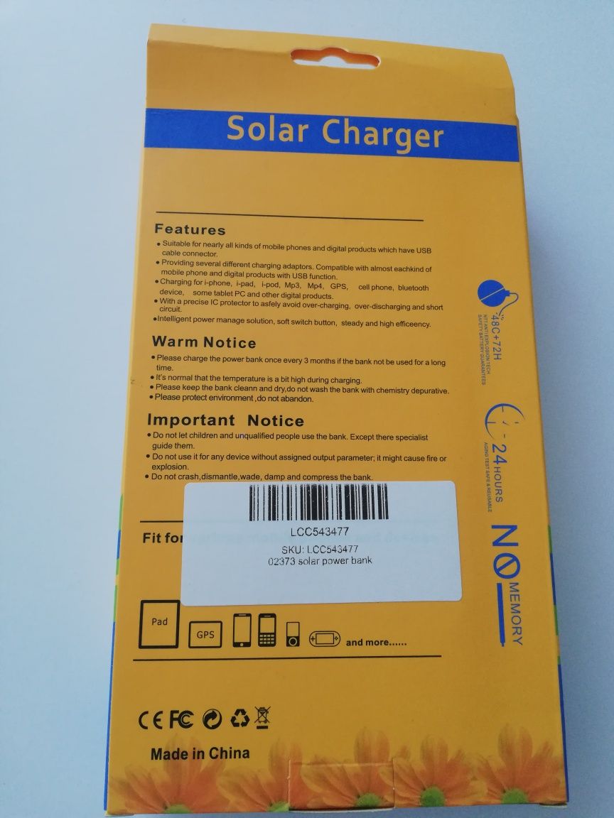 Power bank solarny z latarką i kompasem