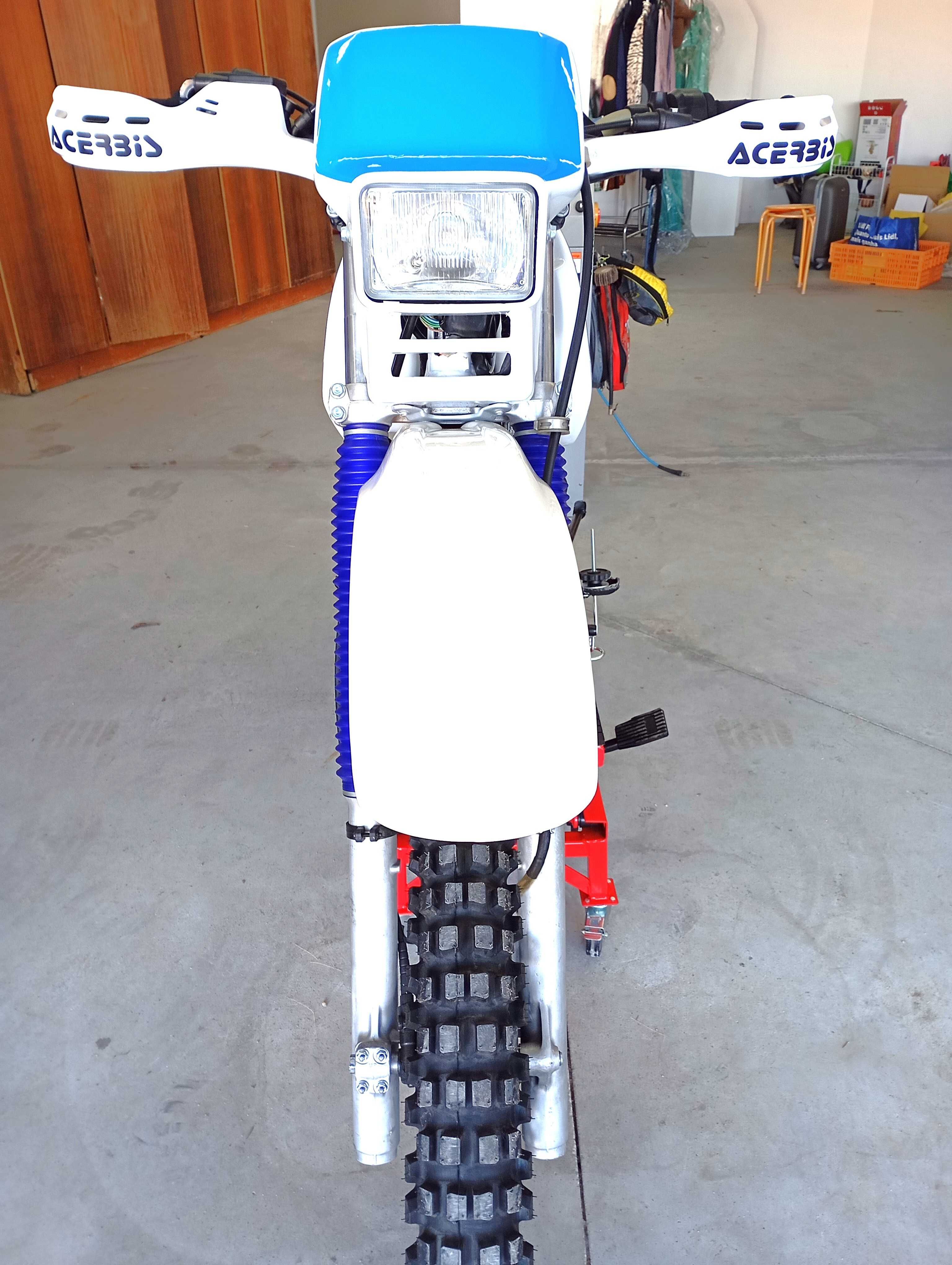 Honda XR 600 R . Ano 1992