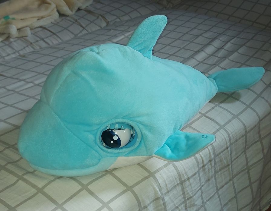 інтерактивна плюшева іграшка "Blu Blu Baby Dolphin" із серії Club Petz