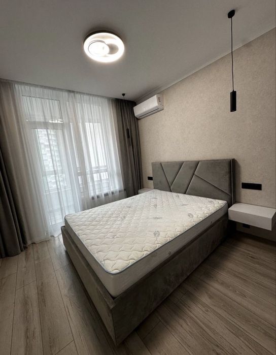 Сдам 3 ком квартиру ЖК Каховський м Левобережная