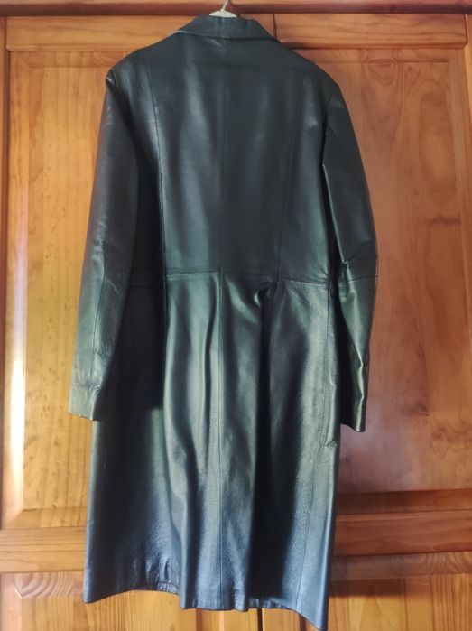 Casaco 100% em pele preto S