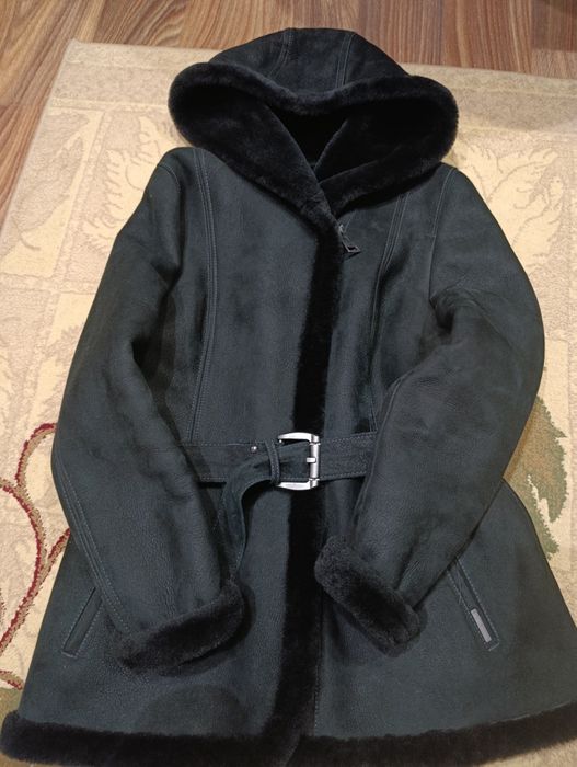 Продам дублёнку женскую натуральную