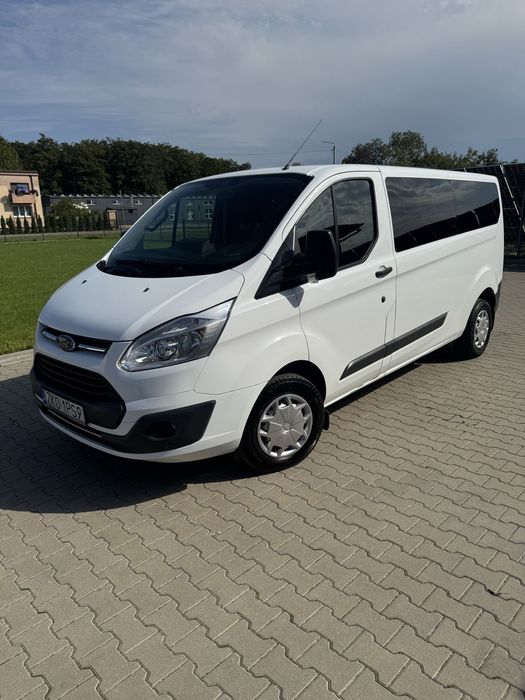 Ford Transit Custom auto w bardzo dobrym stanie wizualnym i technicznym cena do negocjacji