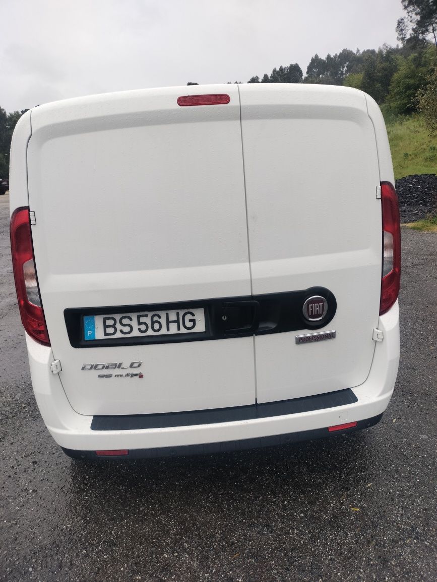Fiat doblo carrinha de trabalho só 32 mil km.de 2017.