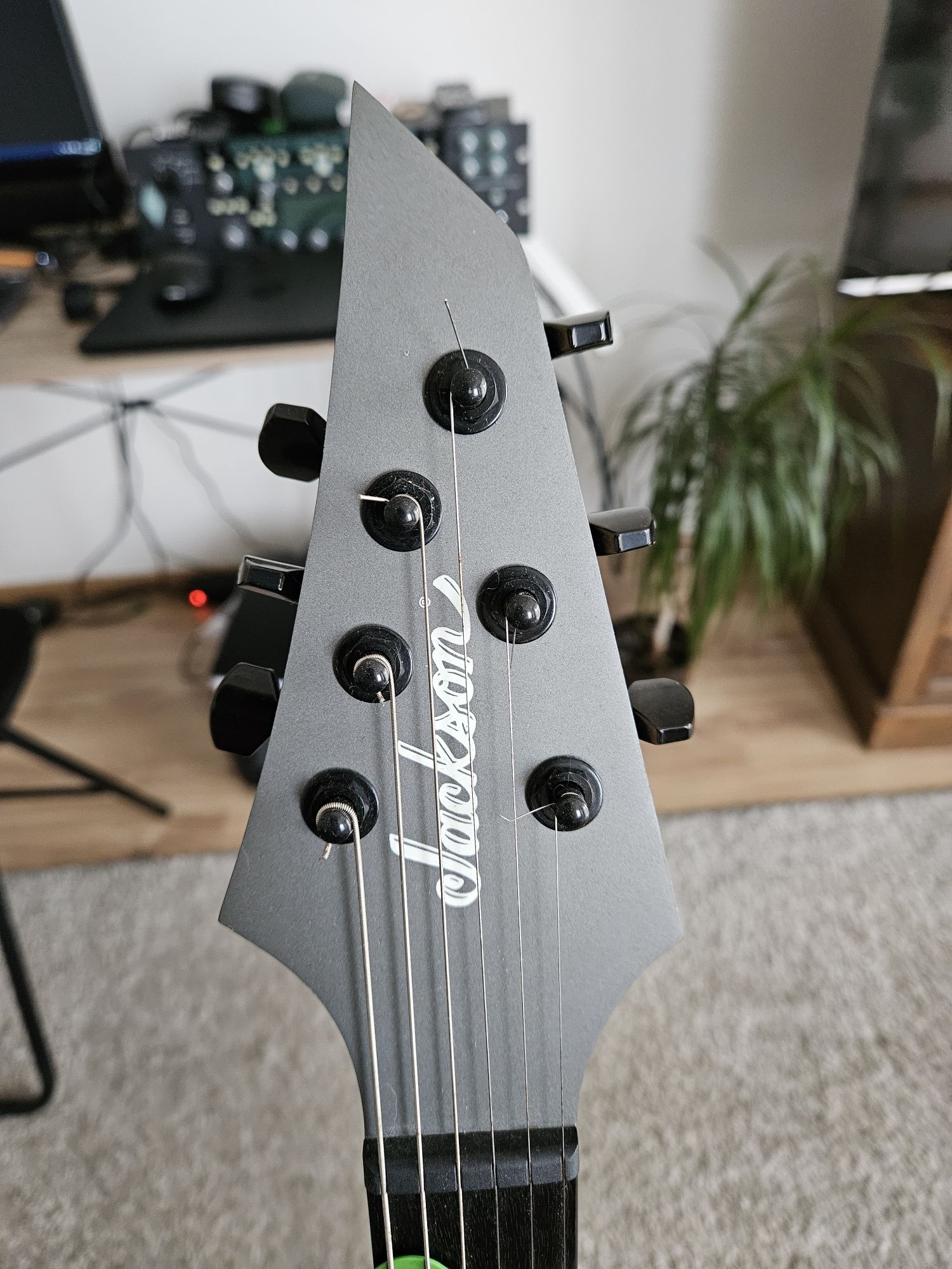 Jackson ht 6, misha mandsor, zamiana na solar, esp