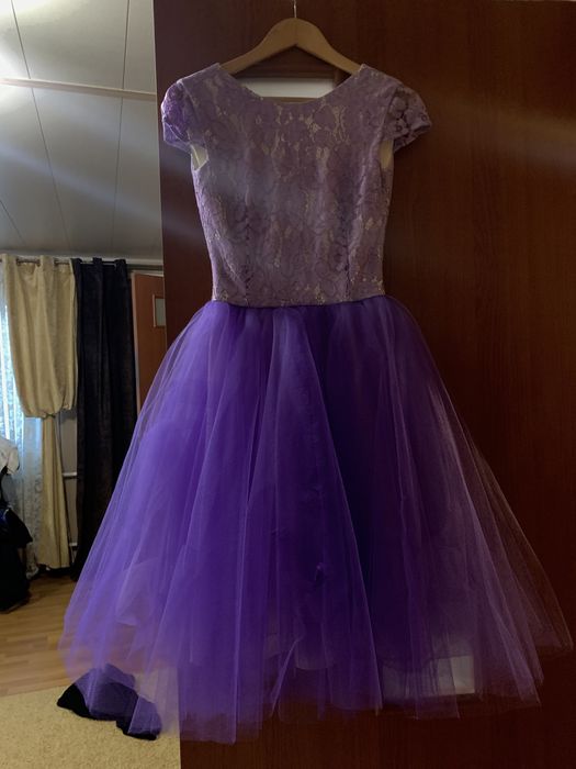 Платье с фатиновой юбкой