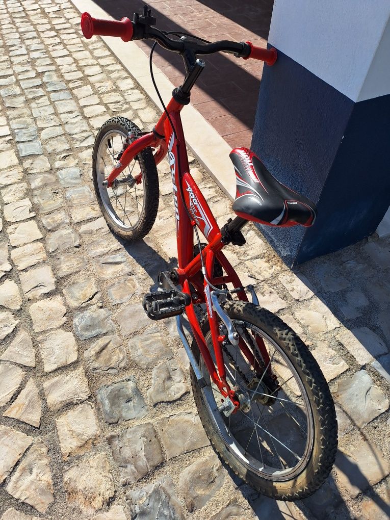 Bicicleta Astro, crianças de 6 a 9 anos,  Roda 12", com descanso.