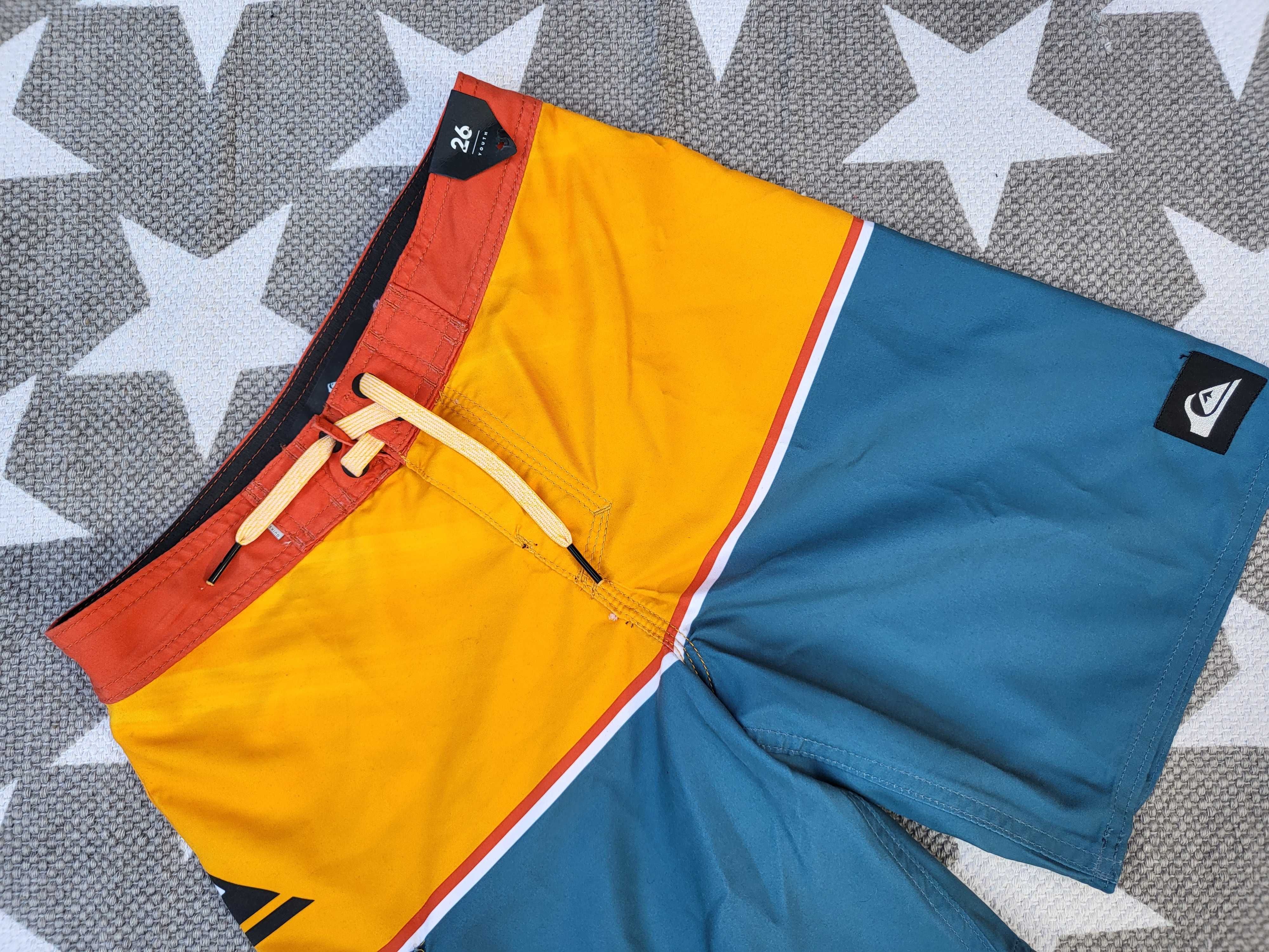 Krótkie spodenki Boardshorts kąpielów "Quiksilver" r.26 12l r.152/158