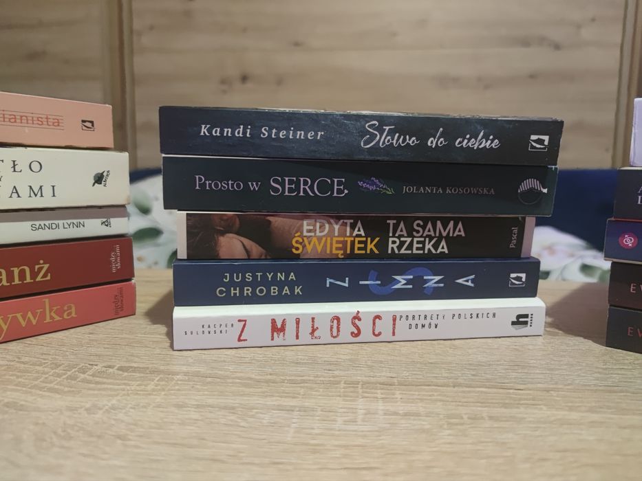 Książki obyczajowe, romanse