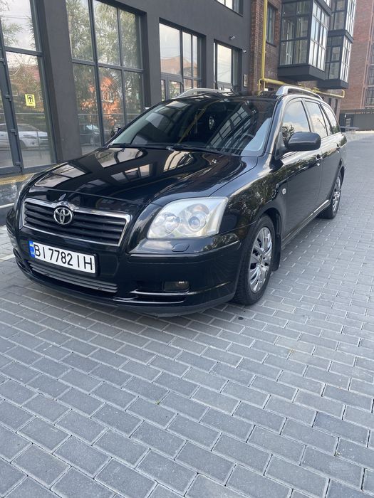 Toyota Avensis 1.8 бензин 2006