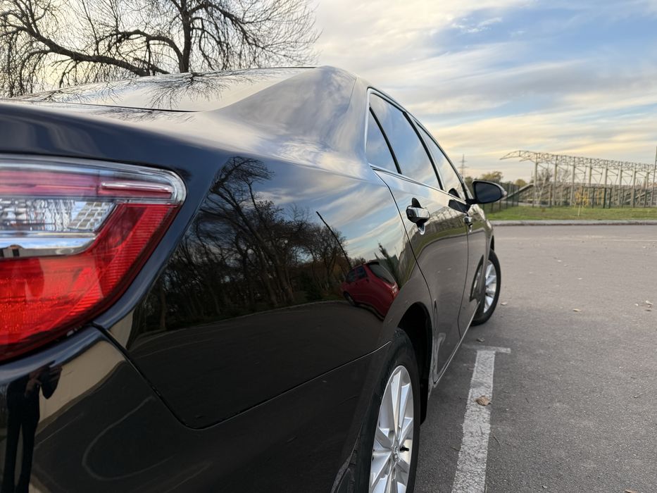 Toyota Camry XV55 офіційна (не фарбована)