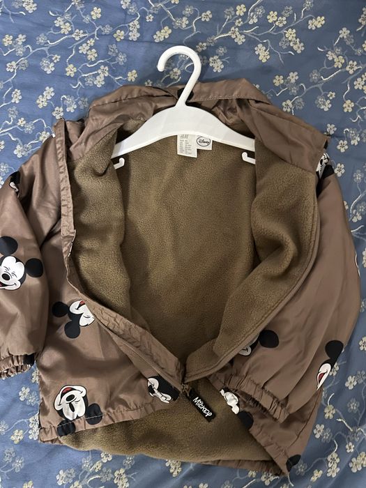 Легка куртка на хлопчика H&M