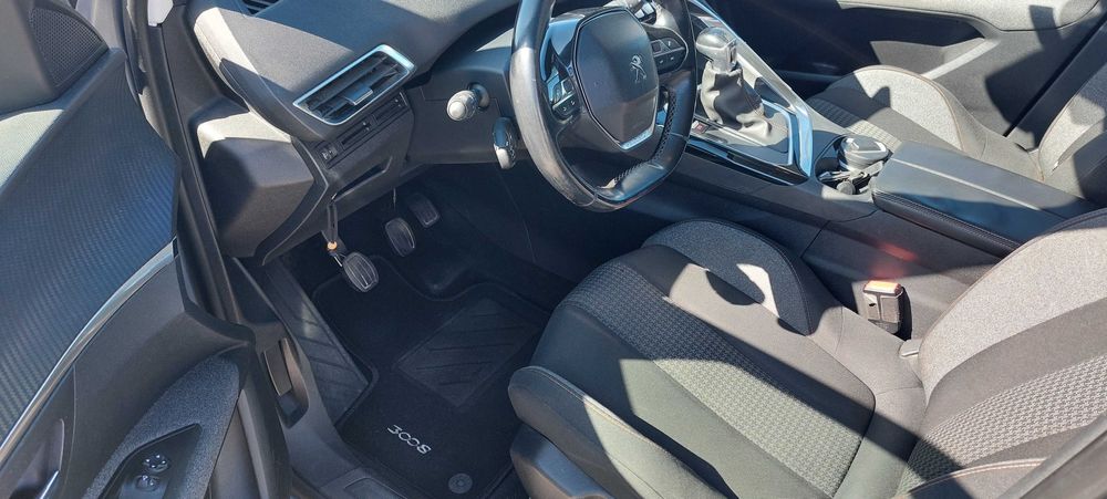 Peugeot 3008 II 1.6 BlueHDi 120 Allure – 2018