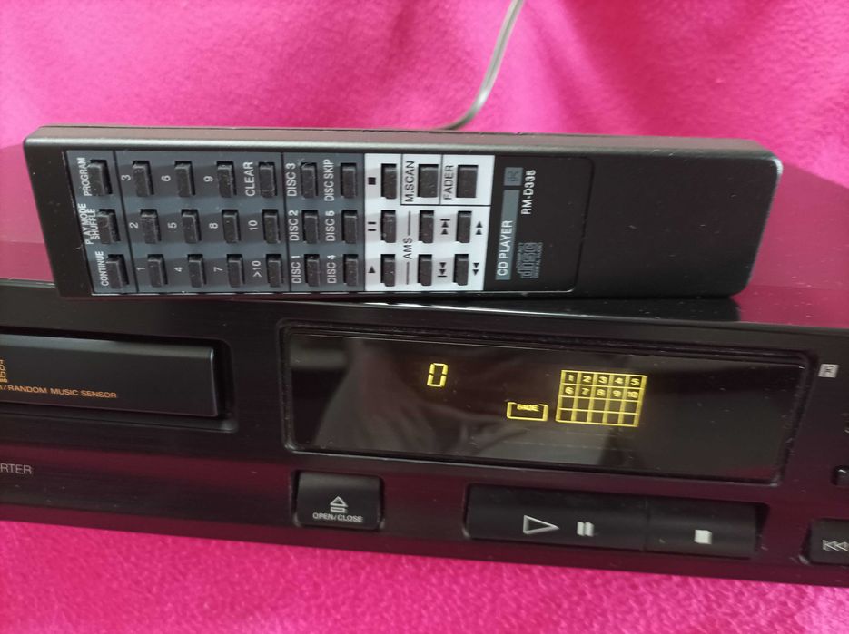 Sony CDP-312 - Compact Disc Player - Com Controlo Remoto - Vintage
