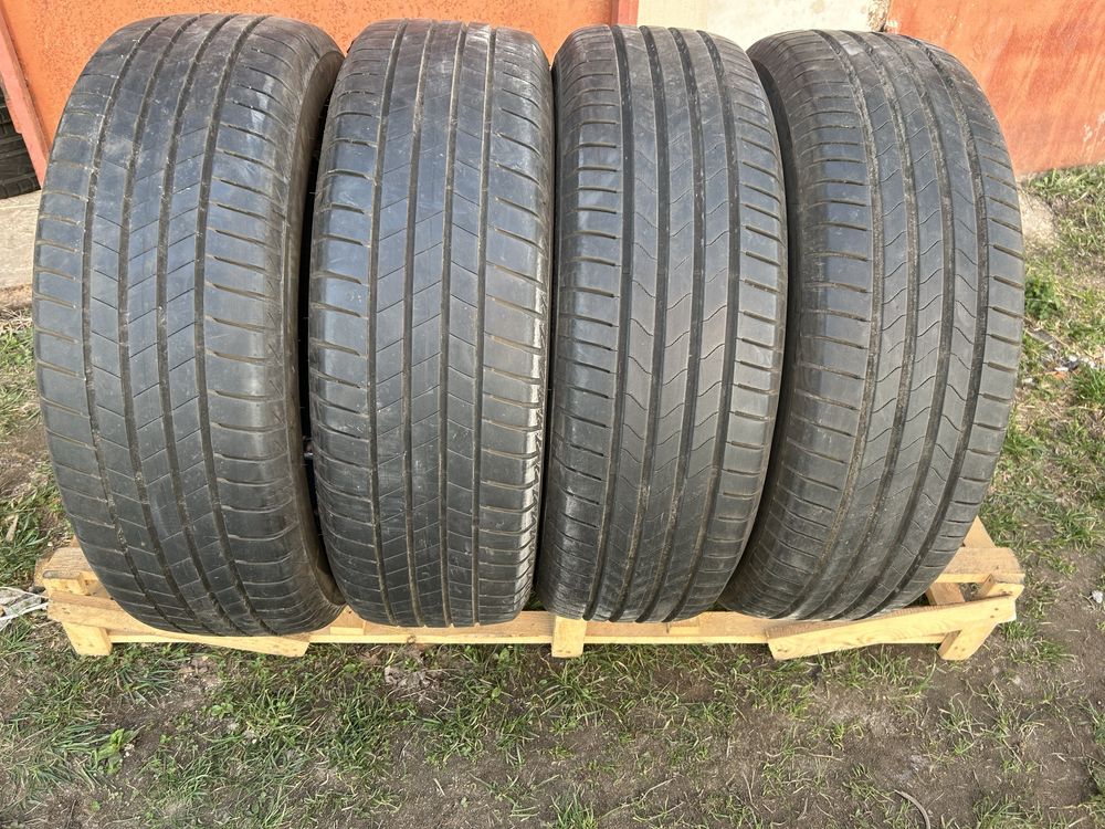 Шини літо Bridgestone Turanza 215 65 R17