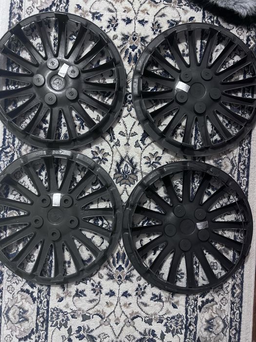 Комплект ковпаків R14