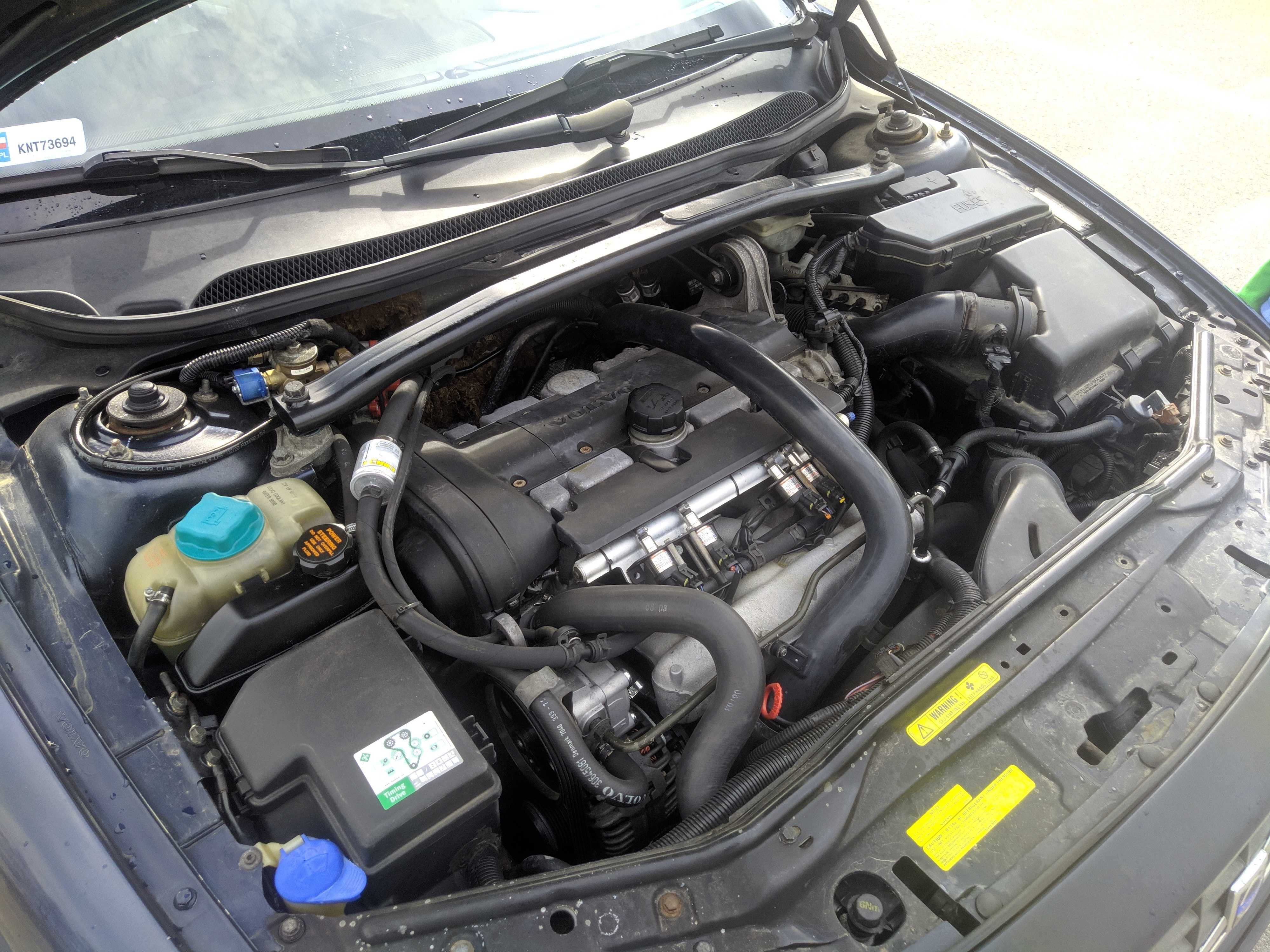 Volvo xc70 2.5 turbo + LPG