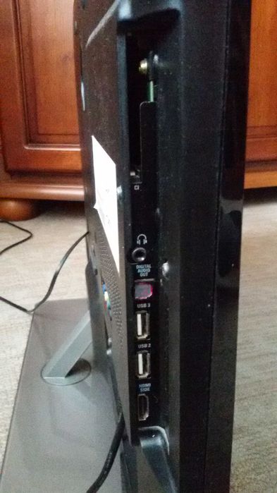 Telewizor Philips 32 cale + pilot