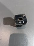 Юсб хаб usb jeep cherokee kl 2018 2022