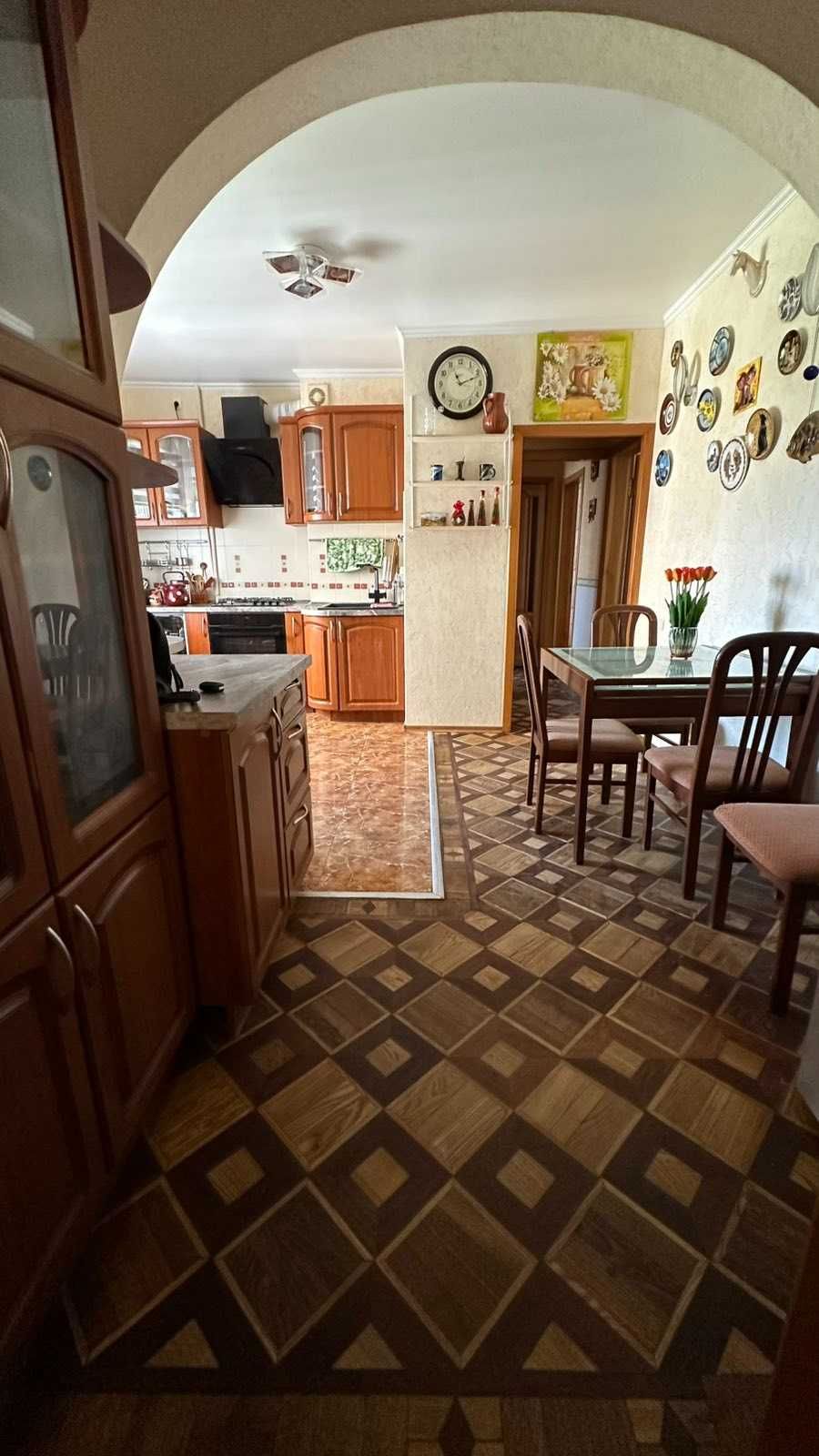 Сдам 3х ком. квартиру  Академика Глушко/ Королева