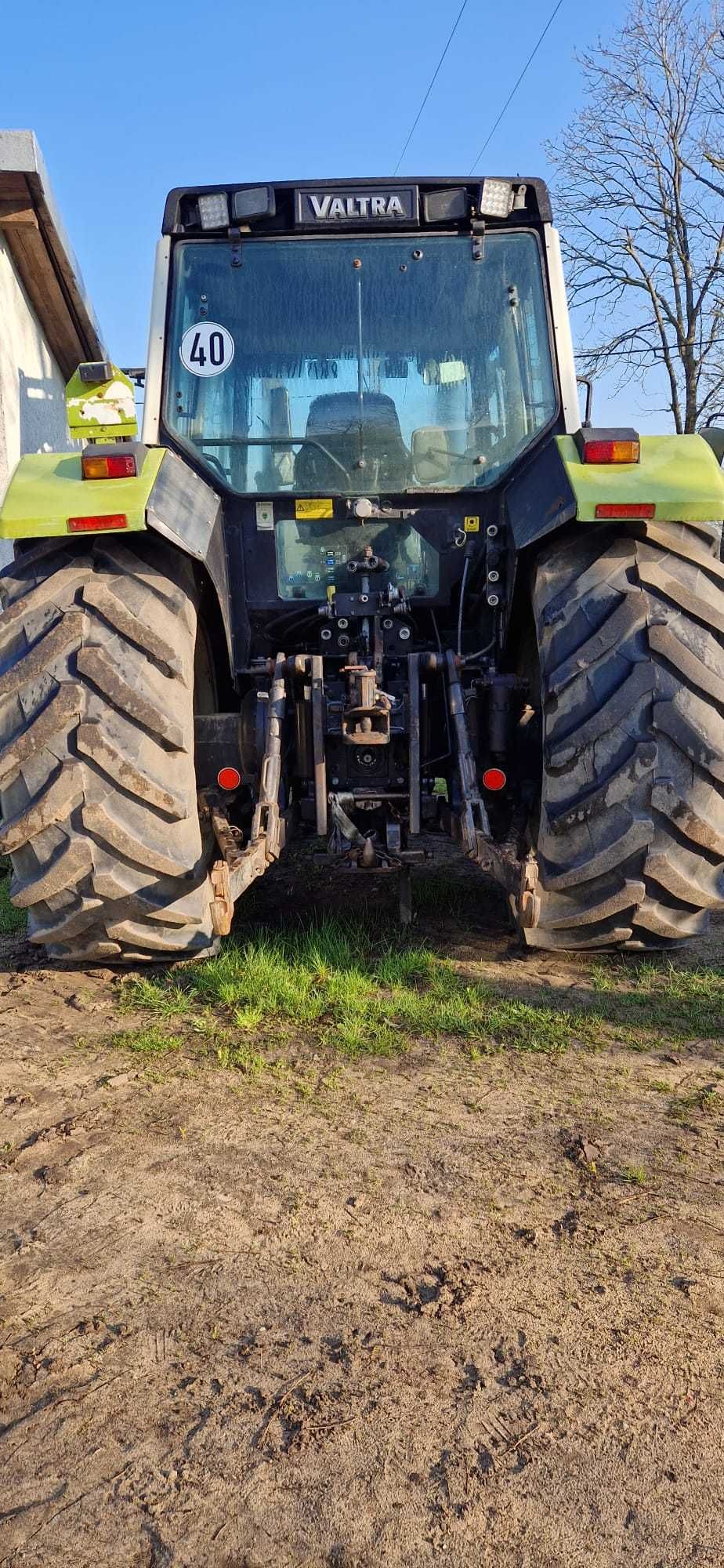 Ciągnik Valtra Valmet 8550