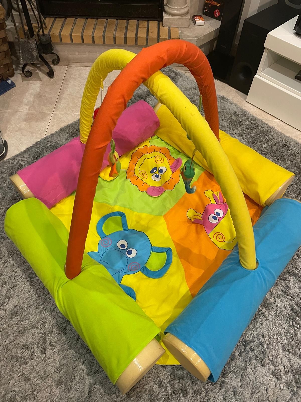 Parque infantil para bebés