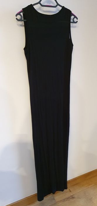 Czarna, długa sukienka, rozmiar S