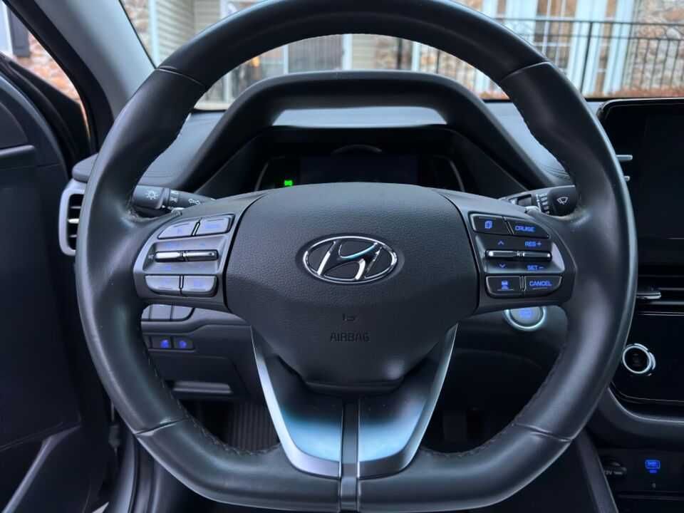 2021 Hyundai IONIQ SEL