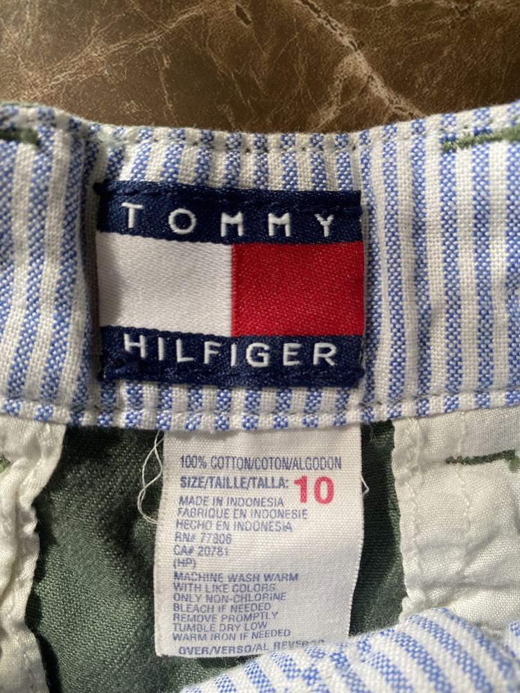 Женские шорты Tommy Hilfiger  женские
