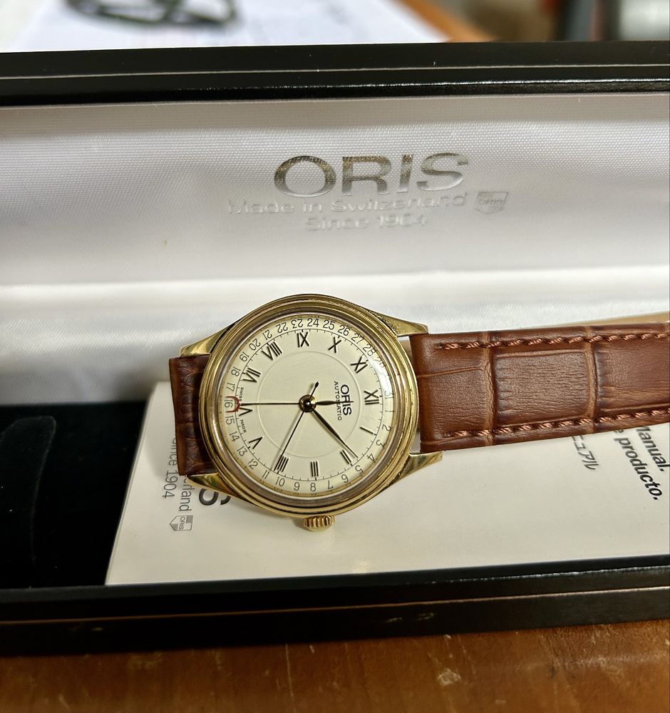 Oris Automatico Pointer Date