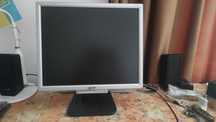 Вживаний монітор -ACER-1716F