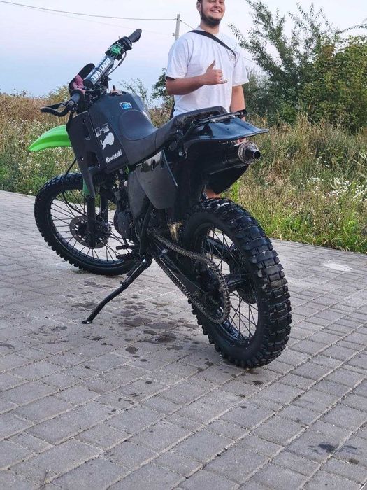 Kawasaki кмх 125