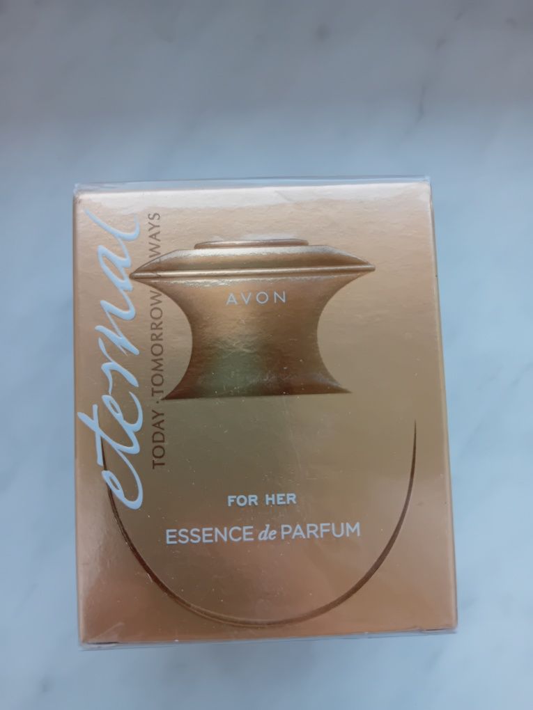 Zapach w żelu TTA Eternal z Avon!