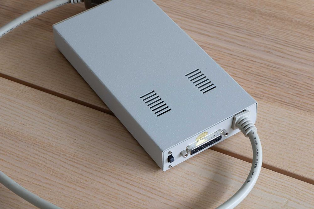 Zewnętrzna stacja dysków do Commodore Amiga 500 600 i 1200