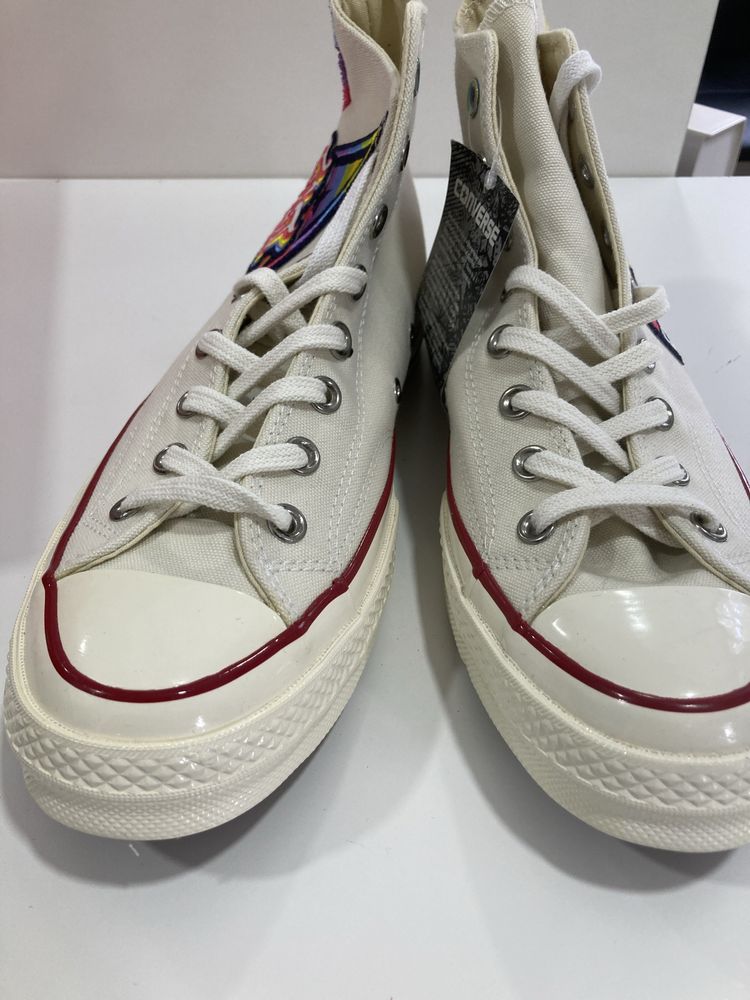 Sapatilhas Converse Novas tamanho 42,5