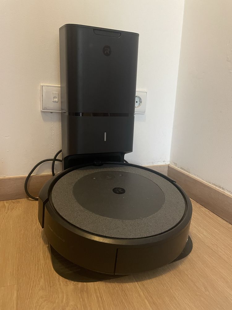 Roomba i3+ esvaziamento automático e ligação wifi