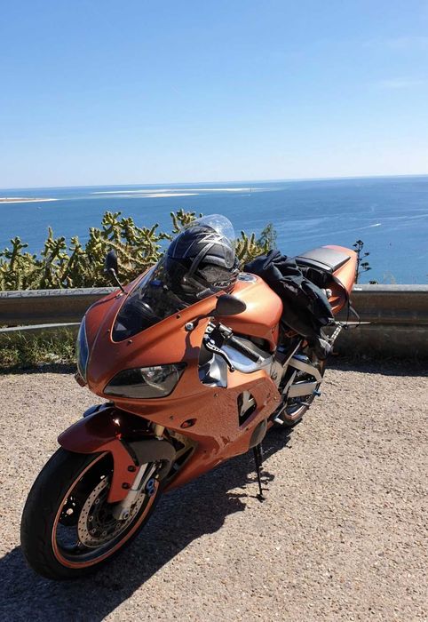 Vendo Yamaha R1 de 99