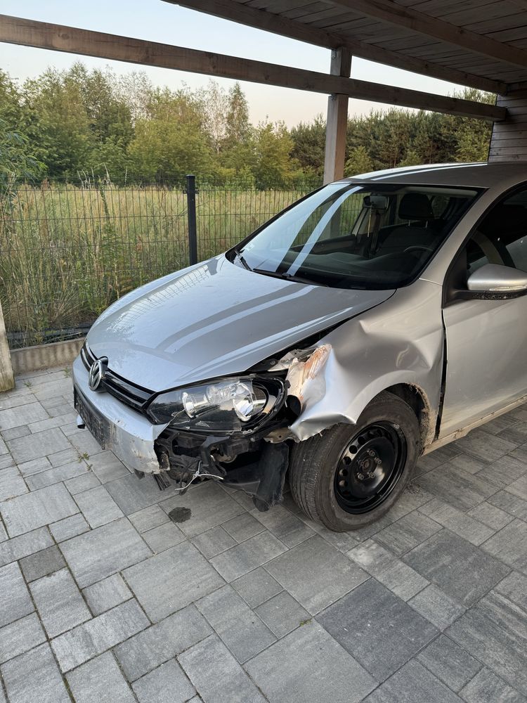 Golf VI 1.6 TDI uszkodzony