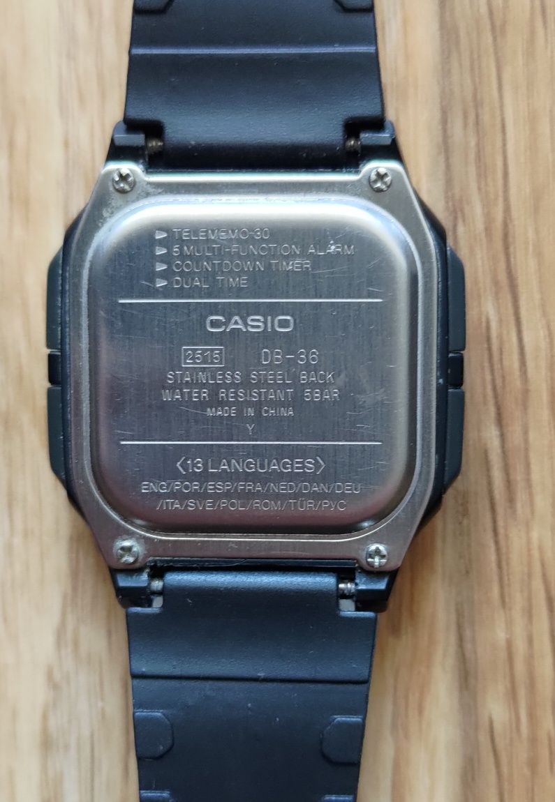 Годинник Casio DB-36