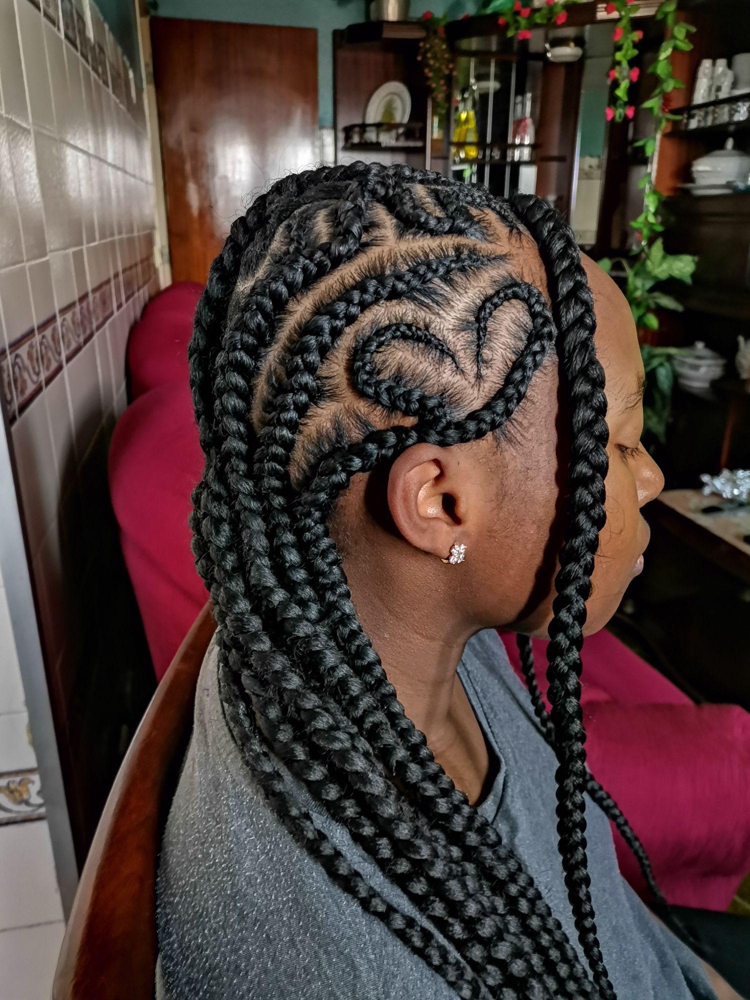 Tranças knotless/Crochet/Ponytail/Tissagem/Passion Twist