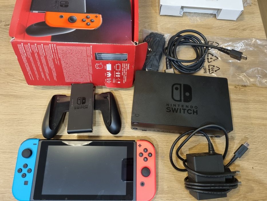 Nintendo Switch V2 super stan komplet gry gratis diablo dragon ball