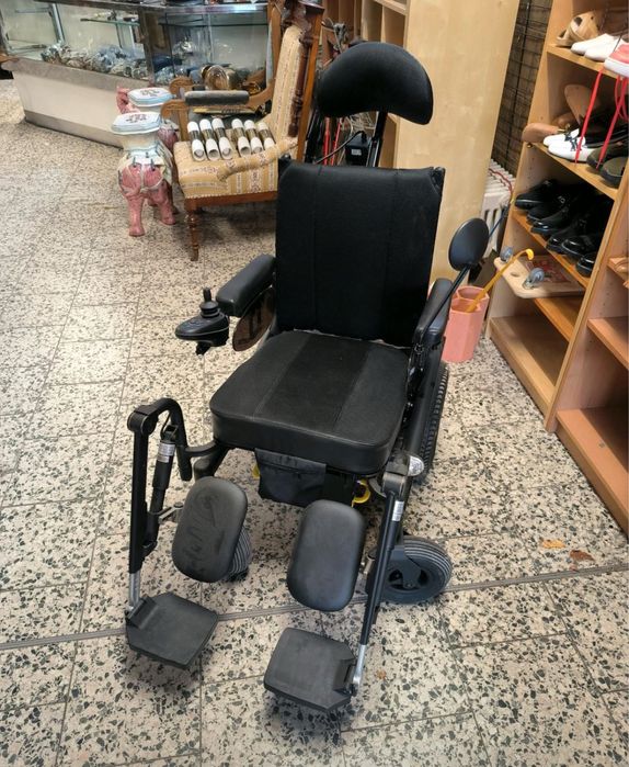 Коляска інвалідна