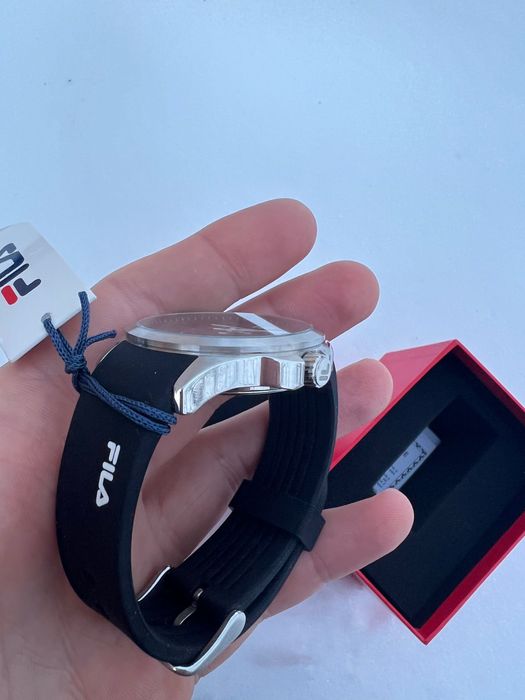 Годинник Fila новий