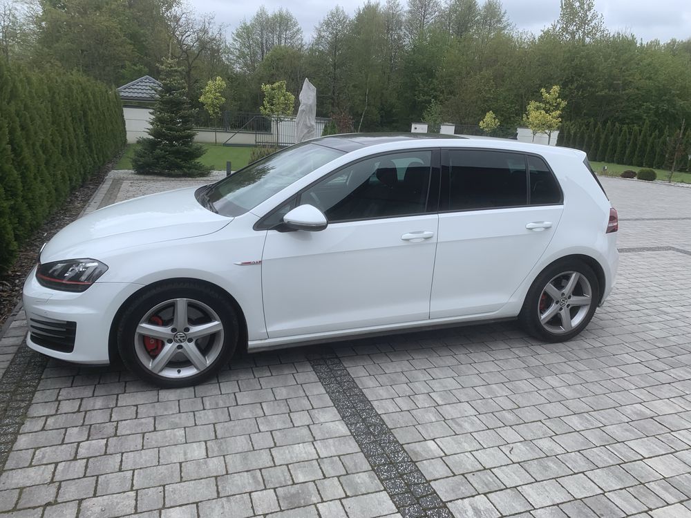 Golf 7 Gti Performance 230km DSG!!!