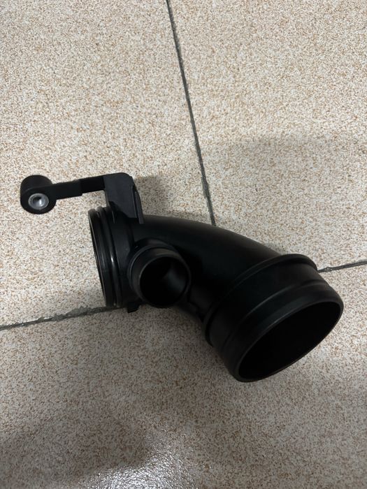 Turbo inlet e muffler EA888.3 1.8/2.0 tsi