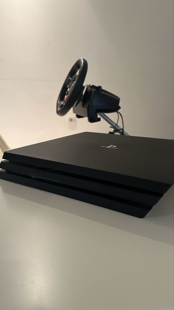 playstation 4 pro 1 TB