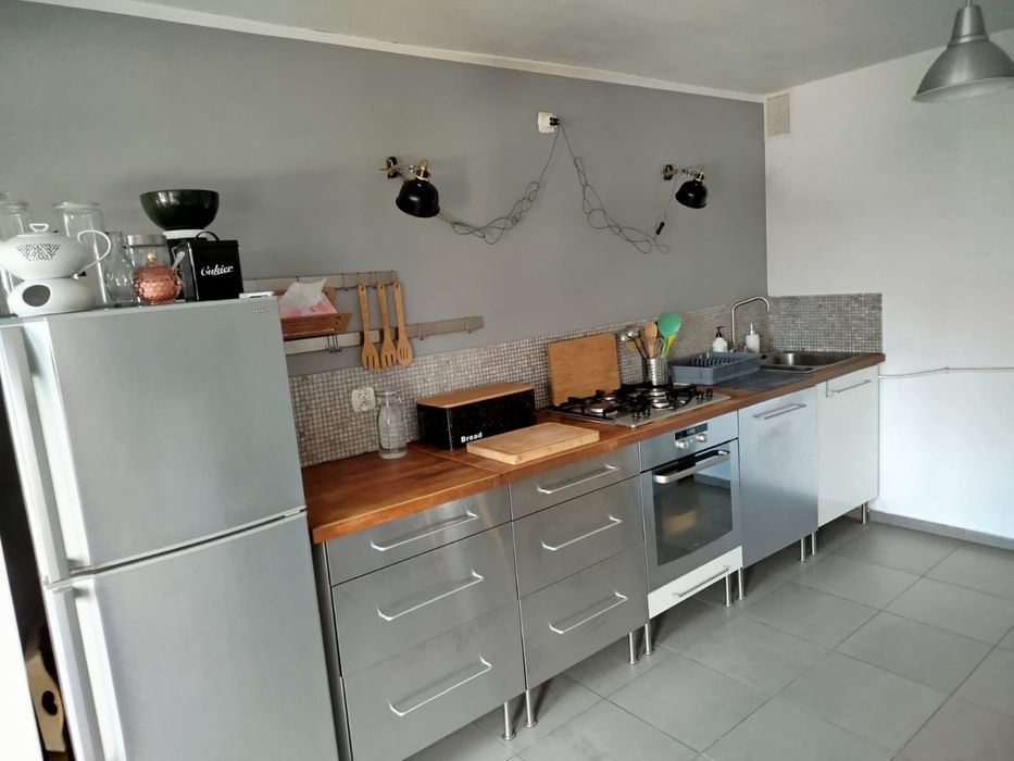 Sprzedam przytulne mieszkanie na poddaszu dla młodej pary