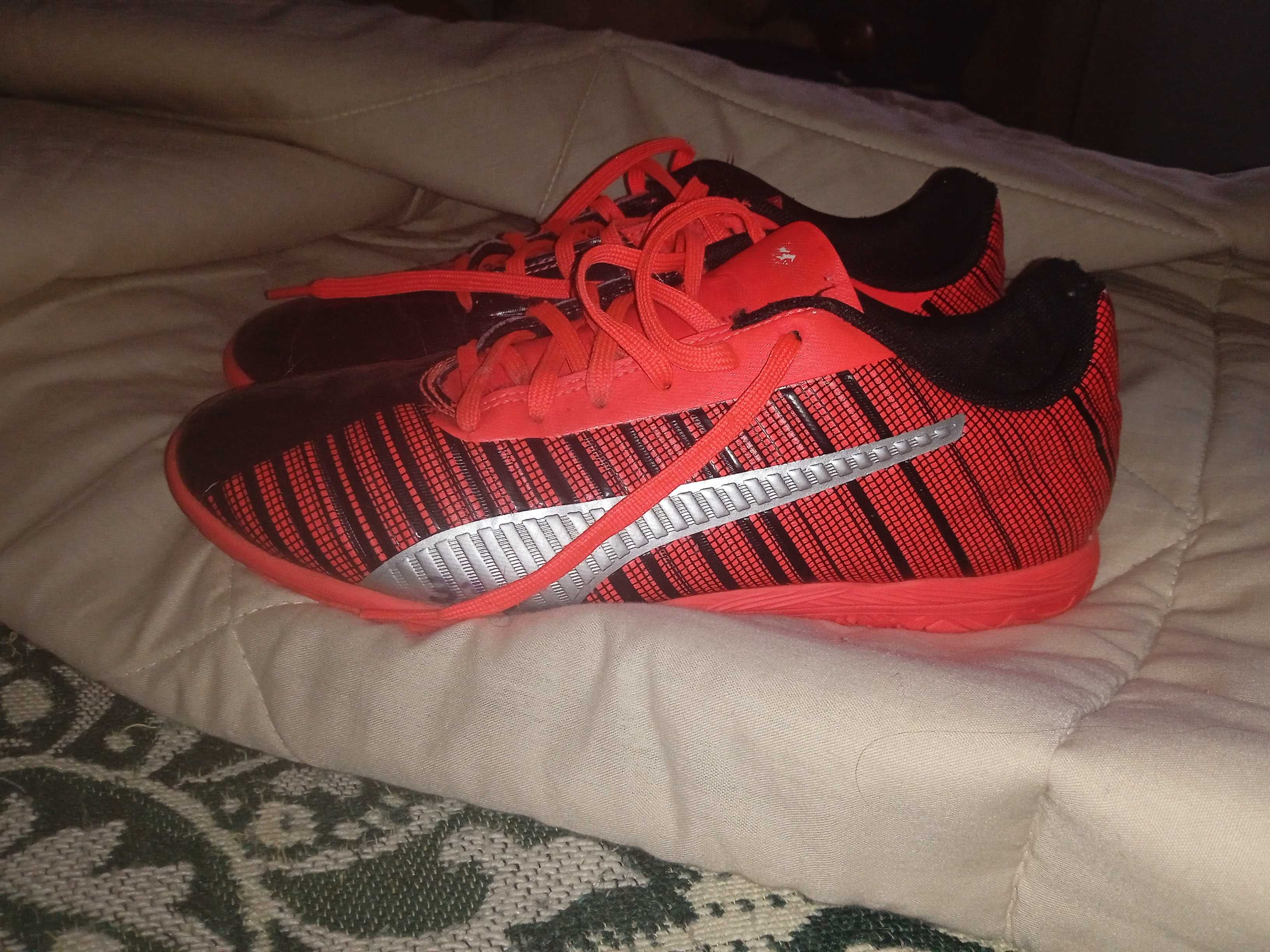 Puma One Futsal 5.4
