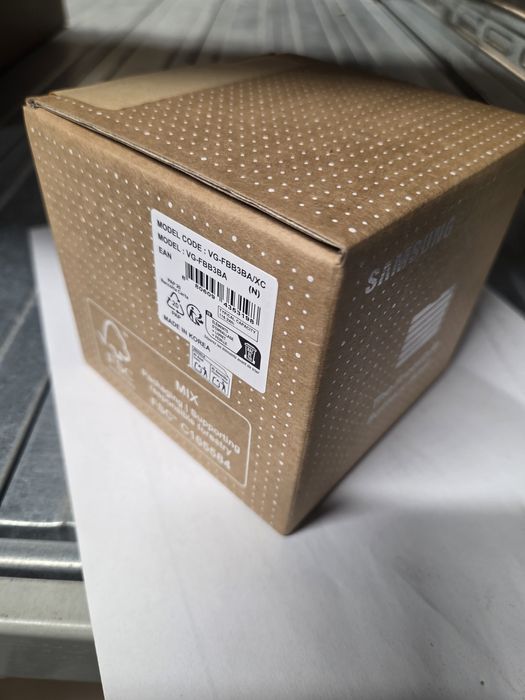 Портативна батарея SAMSUNG The Freestyle 32000 маг 60 Вт VG-FBB3BA/XC